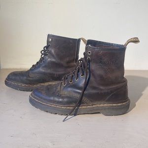 Dr Martens brown leather air cushion sole boots